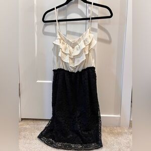 Xhilaration B&W Lace Dress